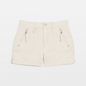 White House Black Market Cream Mid Rise Pret-A-Play Shorts